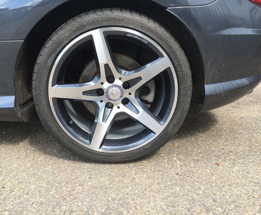 Diamond cut finish and contrast paint
